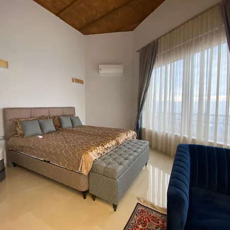 Villa Vip Mountain Villa *