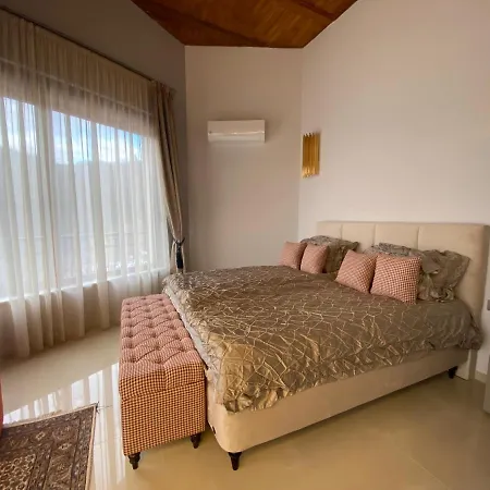 Vip Mountain Villa * Visoko